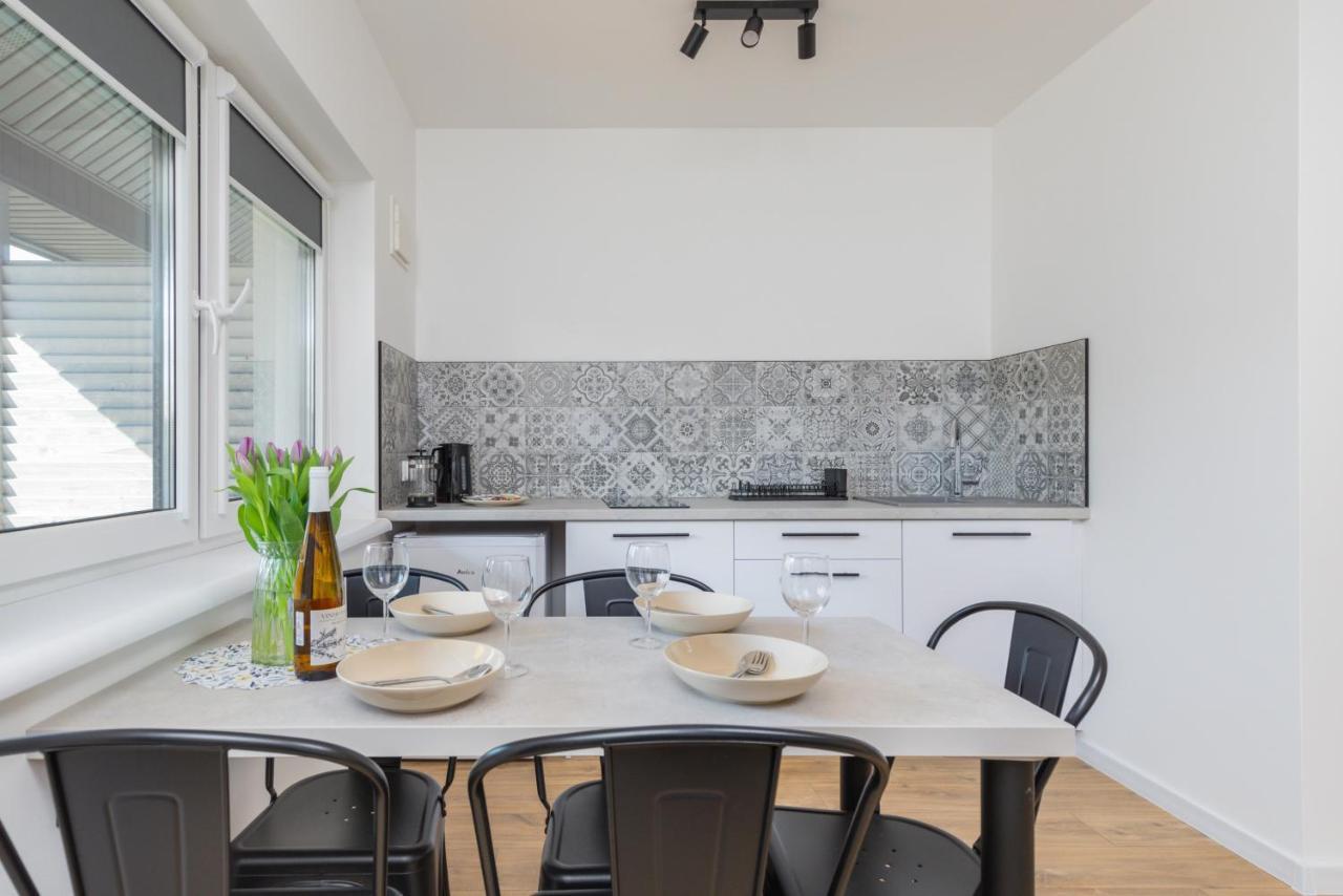 Seaside Escape Pet Friendly Apartments Mielenko By Noclegi Renters ภายนอก รูปภาพ
